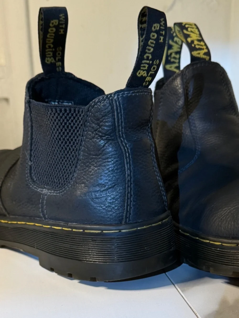 Dr. Martens Hardie II Pebbled Leather Chelsea Boots Pull Black Men's US 11